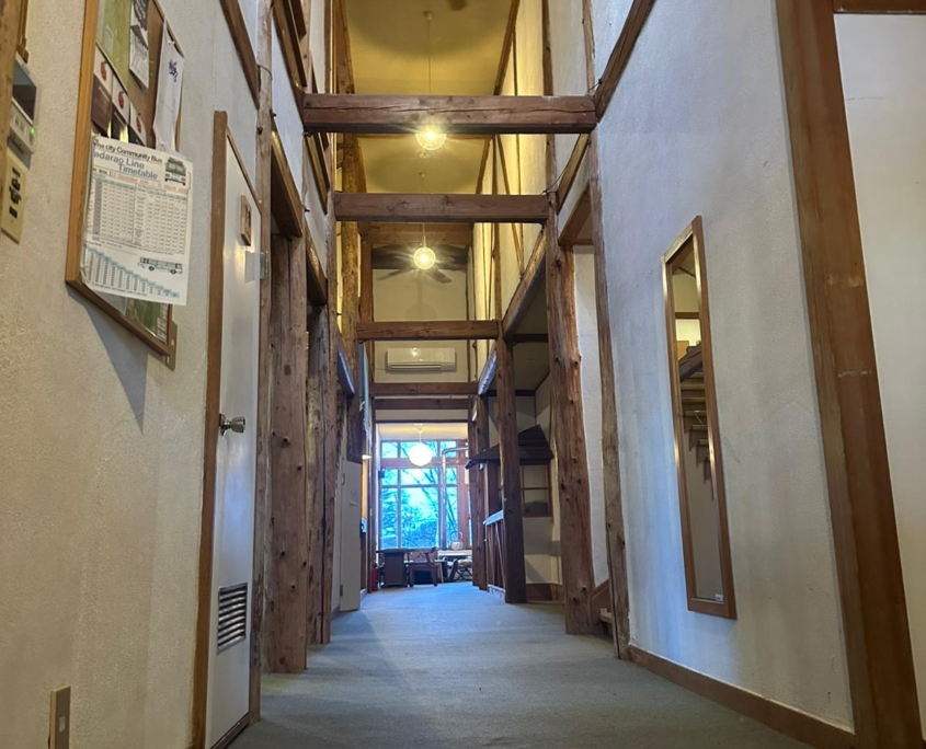 Main hallway with access to shared spaces at Yamadasan Ski Lodge Madarao