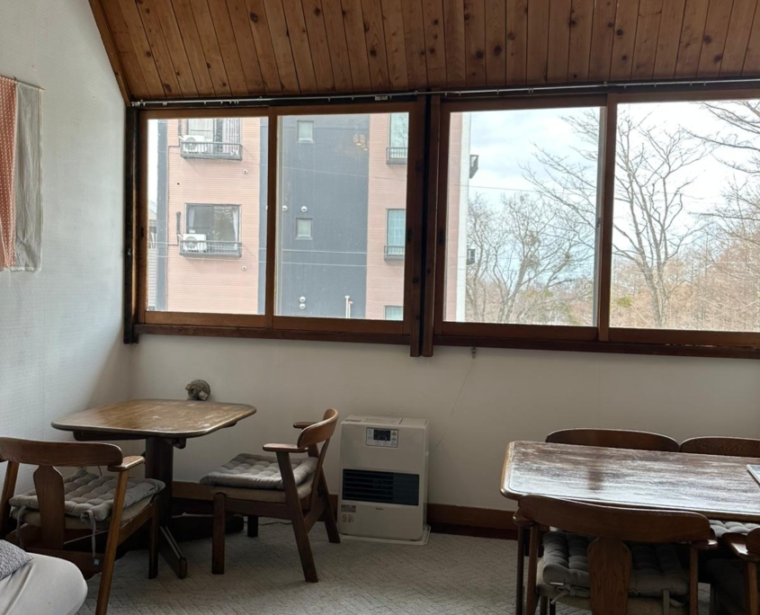 Games and breakout room with board games at Yamadasan Ski Lodge Madarao